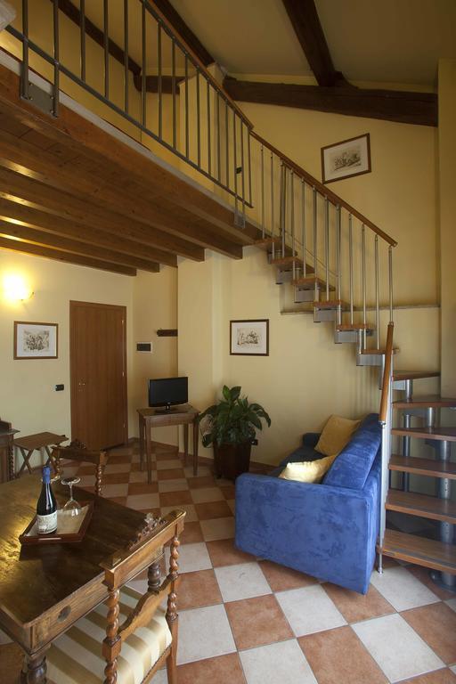 Agriturismo Il Bove Reggio Emilia Szoba fotó